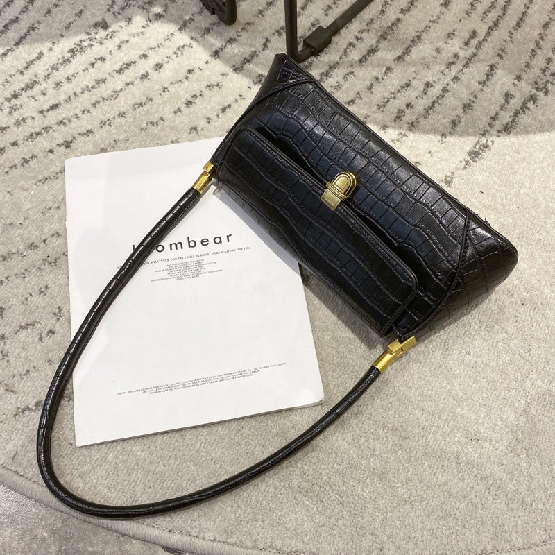 Ladies carry underarm bag